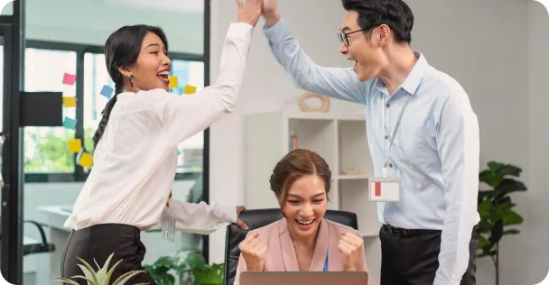 Business Professionals using Tenorshare AI PDF