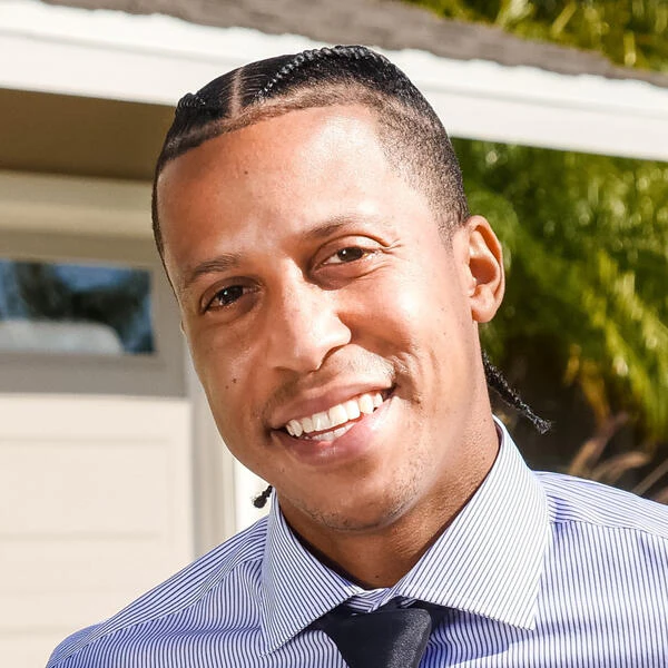 AI Brochure Maker user scenario image