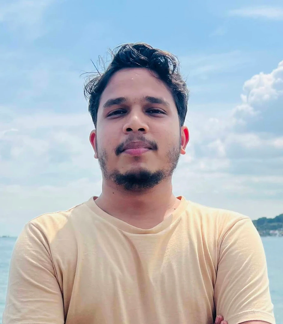 Showing Aidirectori's feature demonstration