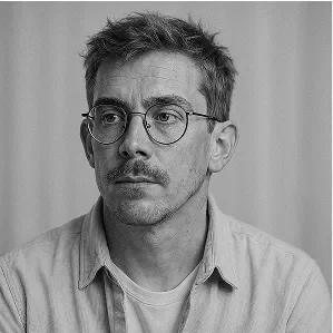 Arcadsai user scenario for marketing teams