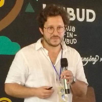 Coderbuds product overview with founder Elliot Taylor