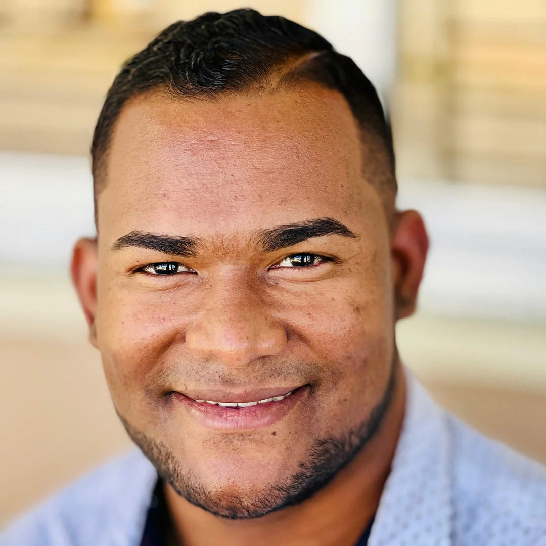 Deepfaceswapai user scenario image with diverse faces