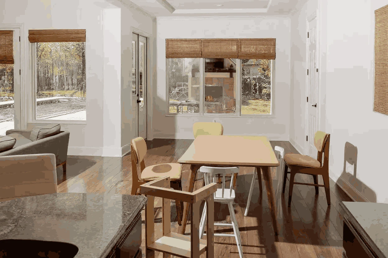 Klykd product overview with uncluttered room image