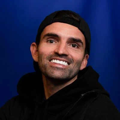 Launchvir feature demonstration with Andrew Gazdecki's testimonial