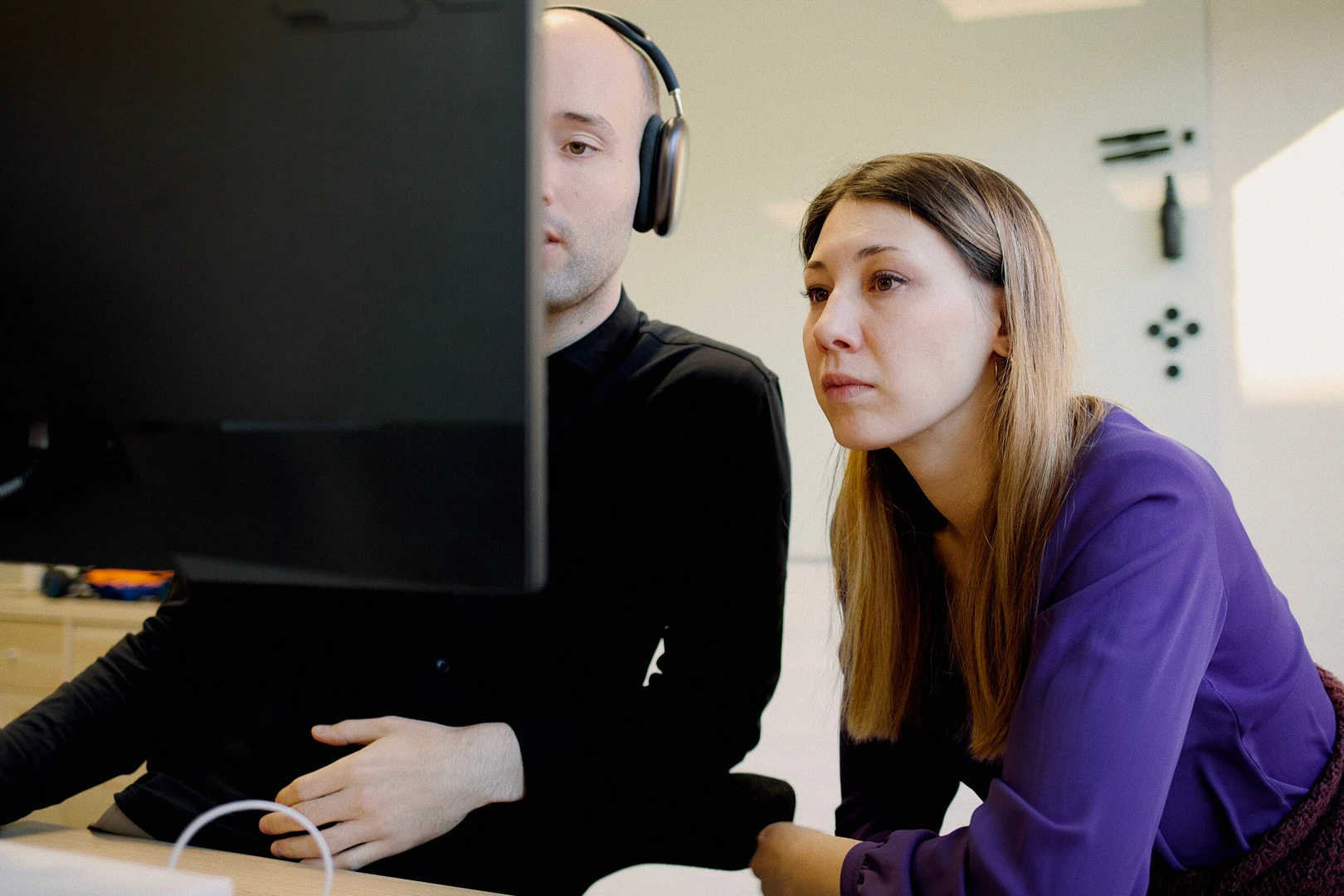 Question Base product overview in Slack