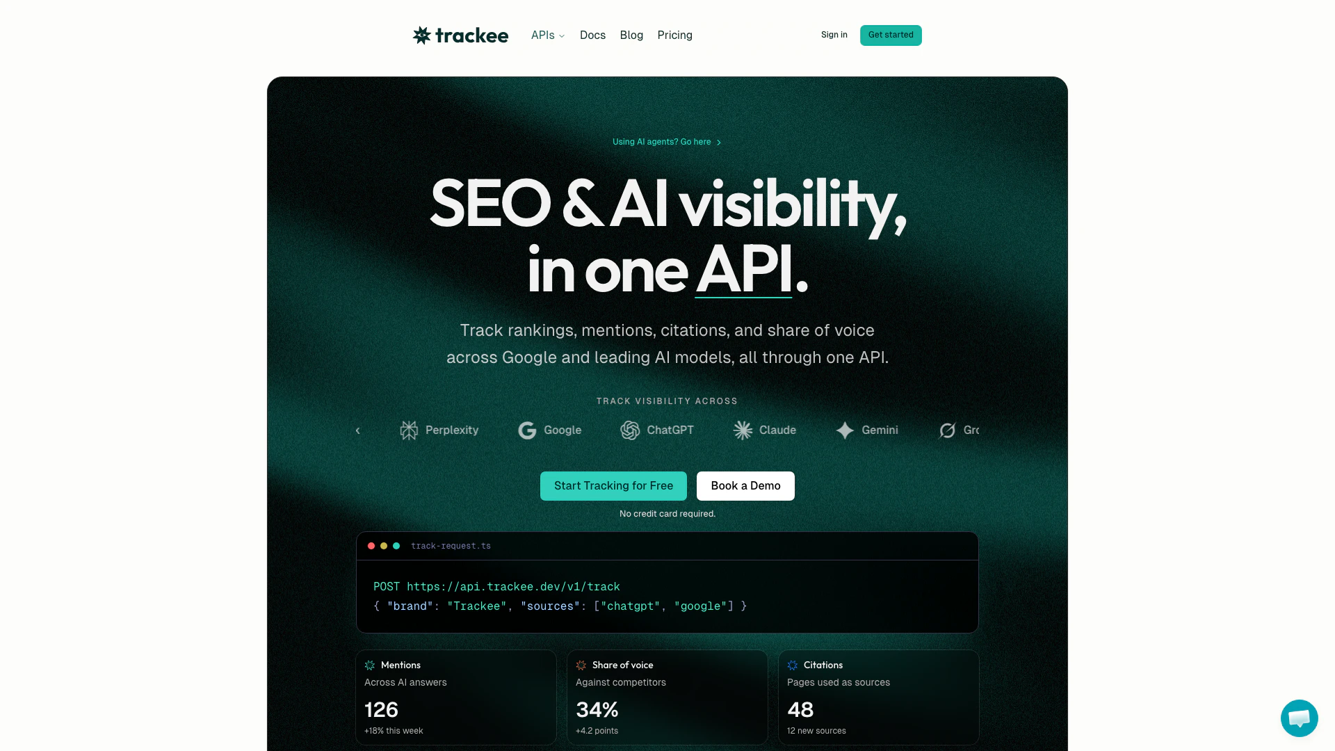 Trackee website screenshot showing Trackee est une API qui vous permet de s... interface and features